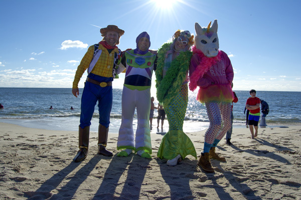 polar-bear-plunge-201820181208_0052